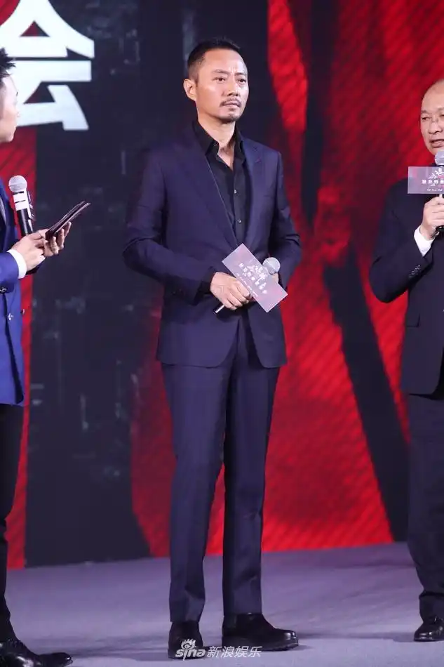 张涵予清唱追捕主题曲吴宇森祝福宋慧乔