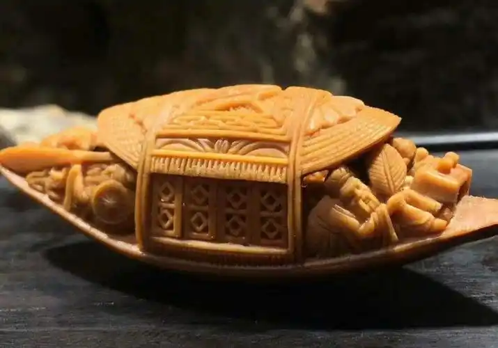 玉石雕刻神奇的微雕技艺堪称绝技