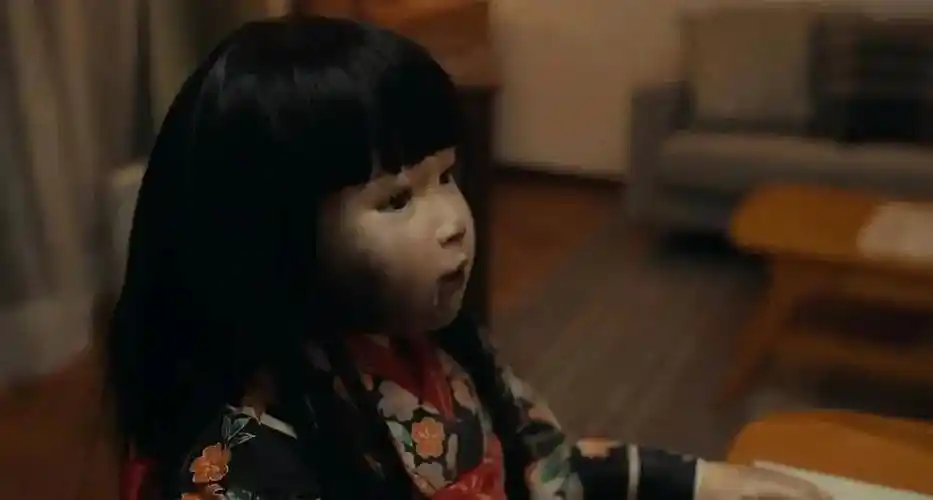 失女后寄情洋娃娃,新女现异象,洋娃娃秘密待揭