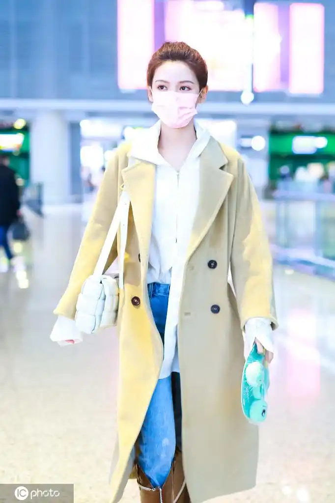 2021女神机场穿搭