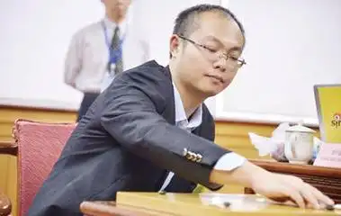 郑宏围棋 围棋国手郑弘