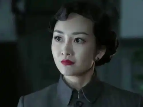 伪装者汪曼春卿本佳人奈何做贼正义永远立于爱情之上