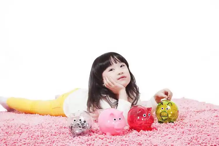 东方人,婴儿,儿童,一个人,微笑,横图,彩色,室内,白天,正面,满意,自由