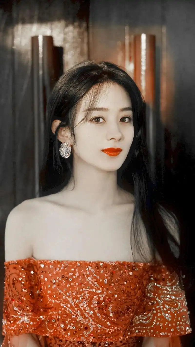 赵丽颖壁纸:在那岁月的斑驳处是你温润了我的时光