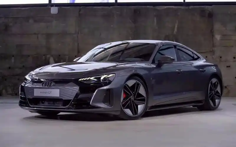 奥迪e-tron gt详解,2.26号在北京就能看到rs版e-tron gt真车啦