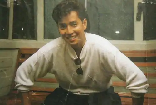 谭咏麟个人资料简介及身高有两个老婆 谭咏麟身价多少与成龙关系