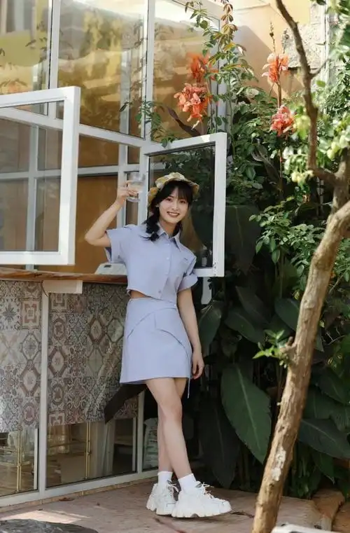 跟着沈月学穿搭,日系风格百变灵动,软萌又清新