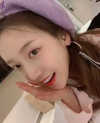 姜贞羽是不是有点照骗?