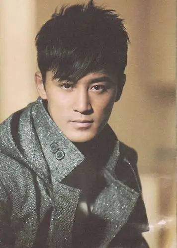 邱启明证聂远未吸毒 70后男星现状天差地别(图)