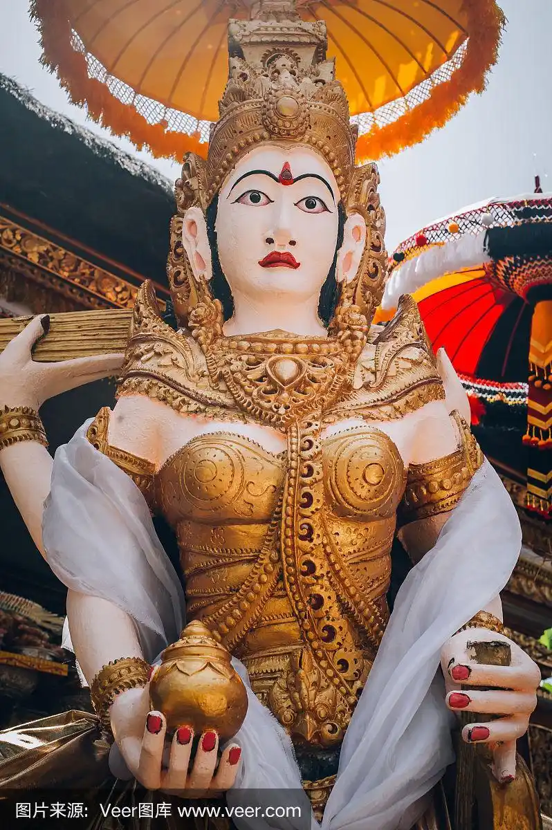 湿婆的特写肖像-印度教佛教的神,传统雕塑