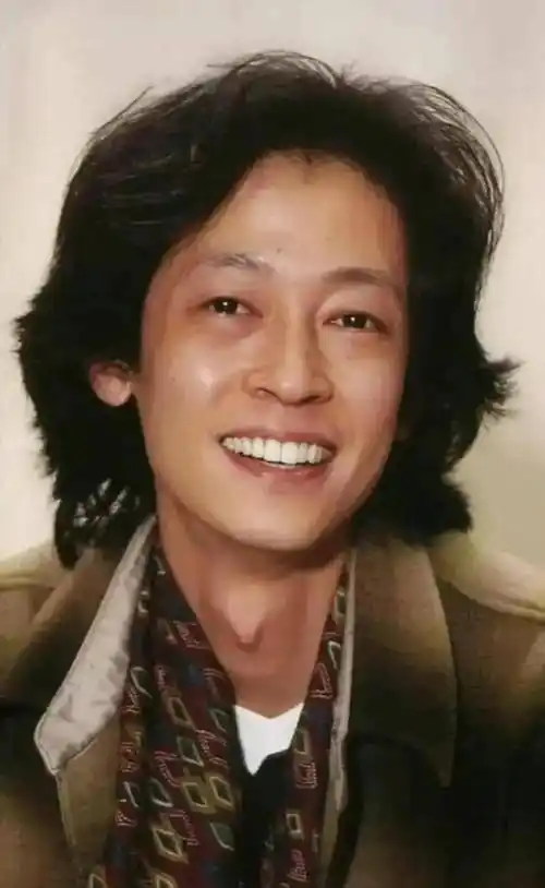 王志文:年轻时俘获许多少女芳心,当年曾因口香糖事件被媒体声讨_徐帆