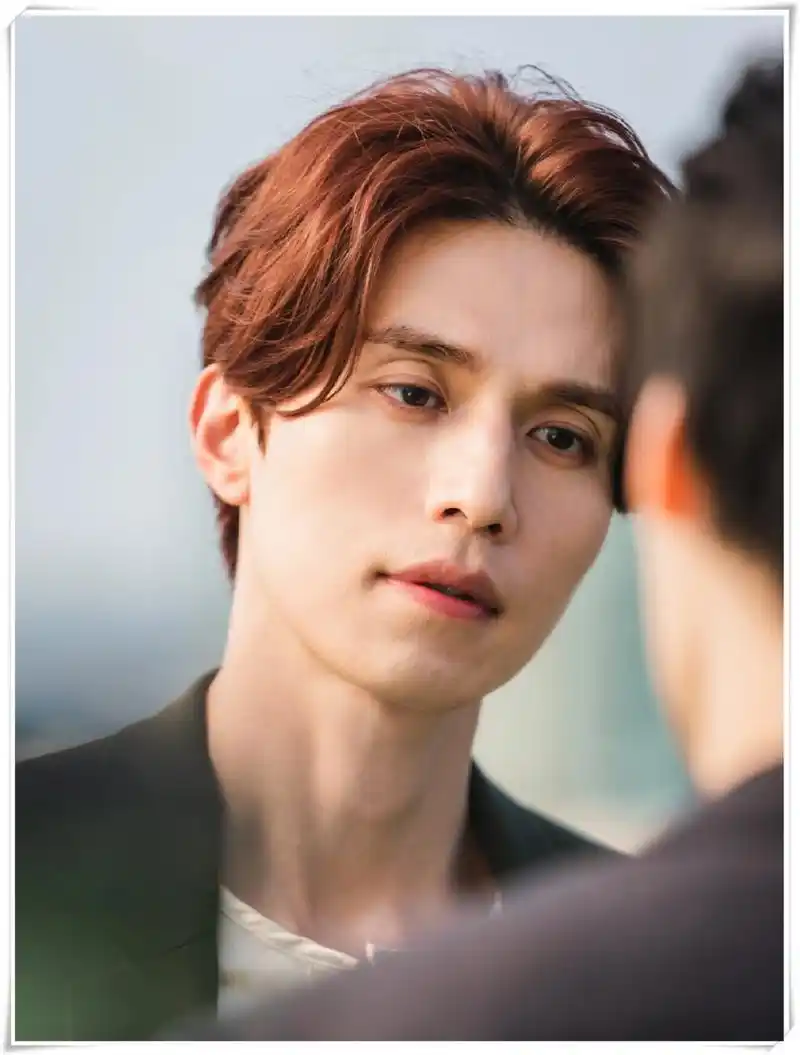 《九尾狐传2》6015李栋旭74金素  《九尾狐传2》中,李栋旭和金