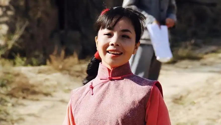 回顾王二妮放弃百万年薪下嫁农村婚后被婆婆当亲女儿疼爱