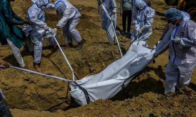 2005年死刑犯毕丽梅被枪决,在殡仪馆内苏醒,家属:她命不该绝|尸体