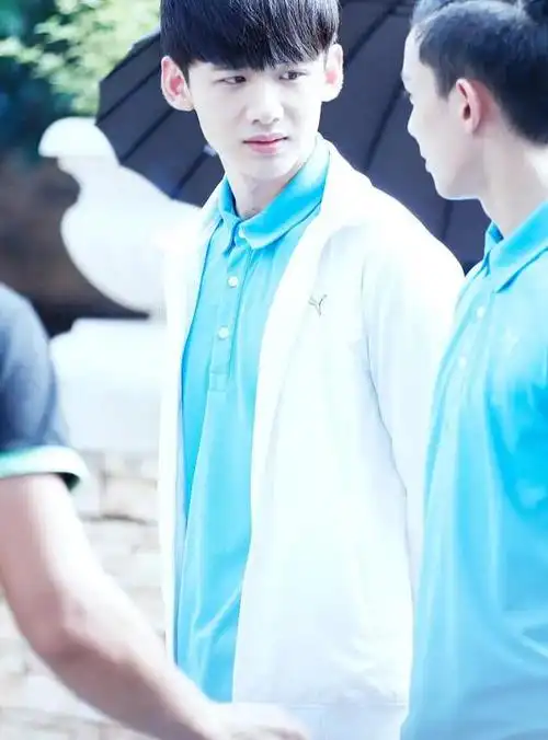 白敬亭宋轶真cp太好磕,《长风渡》播后引热议,两人大秀情侣装!