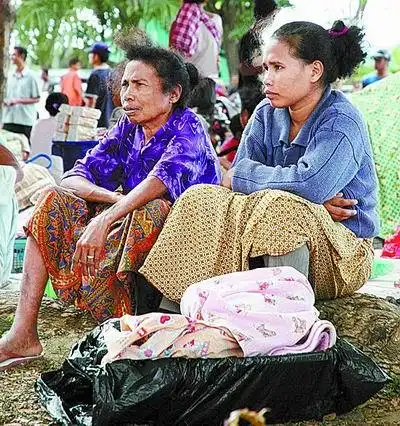 东帝汶难民首都抢粮