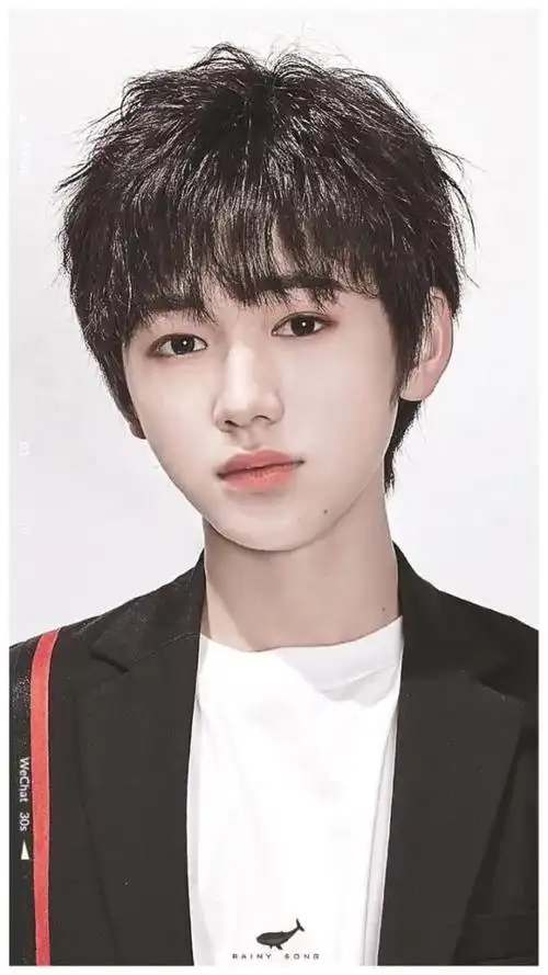 十五岁少年宋亚轩,感兴趣的了解一下