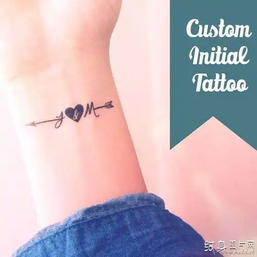 而在现在,一箭穿心有很多不同的意思,一些人把它作为纹身图案纹在自己