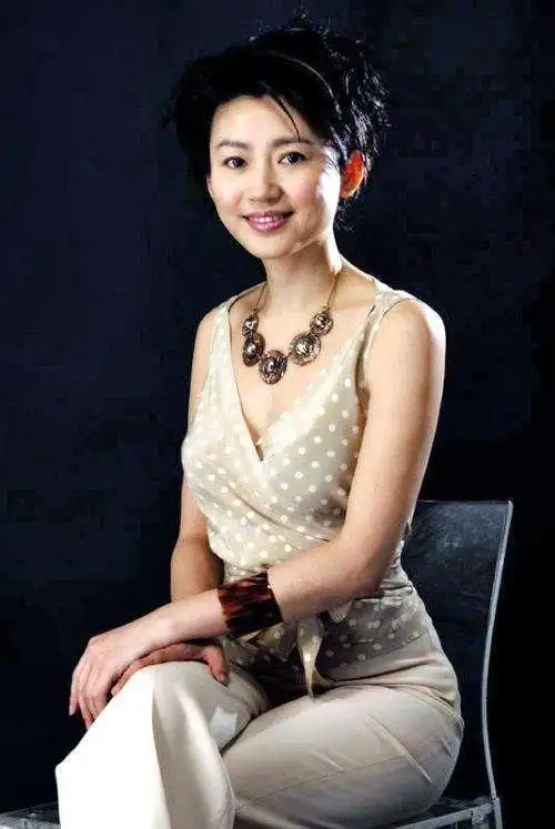 最美女主持人,主持人美女-图片大观-奇异网