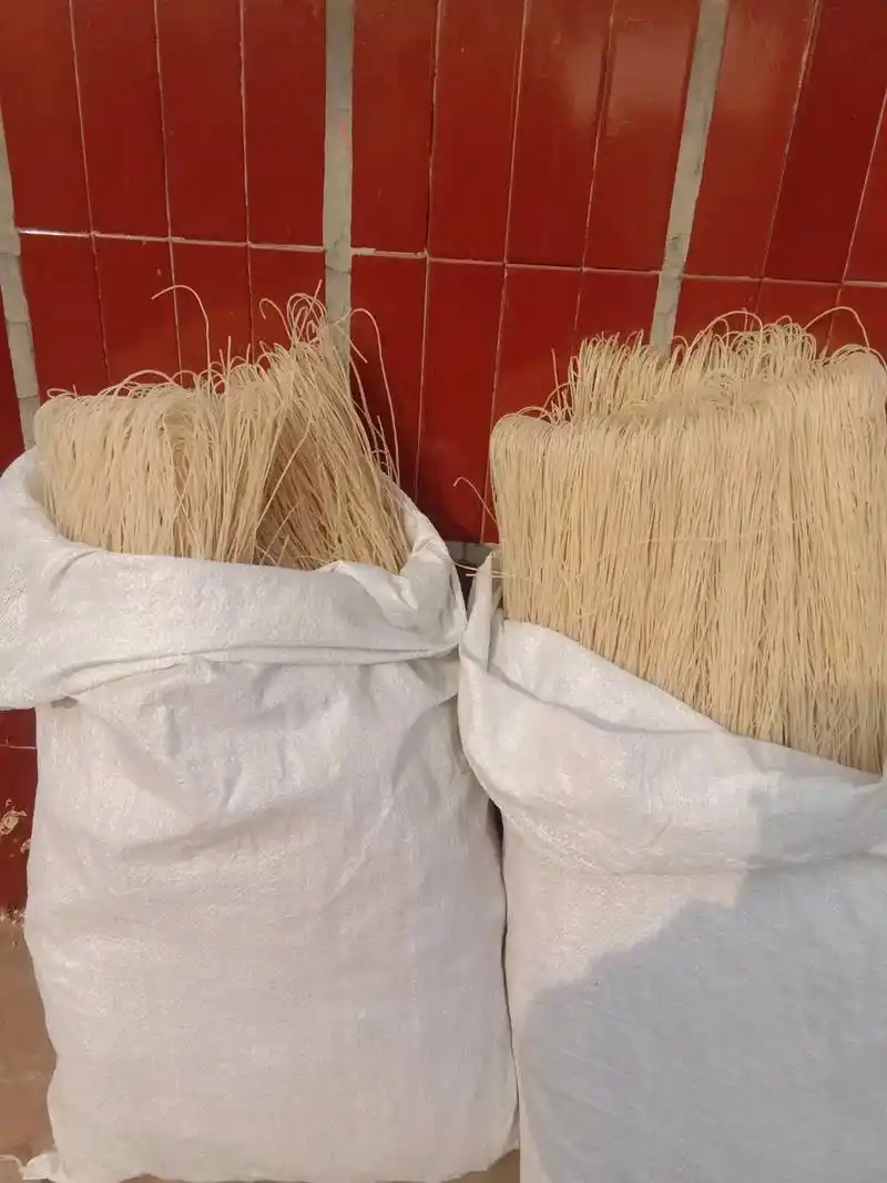 纯手工红薯粉条 #真材实料才能做出好味道 #生活不辜负每一 - 抖音