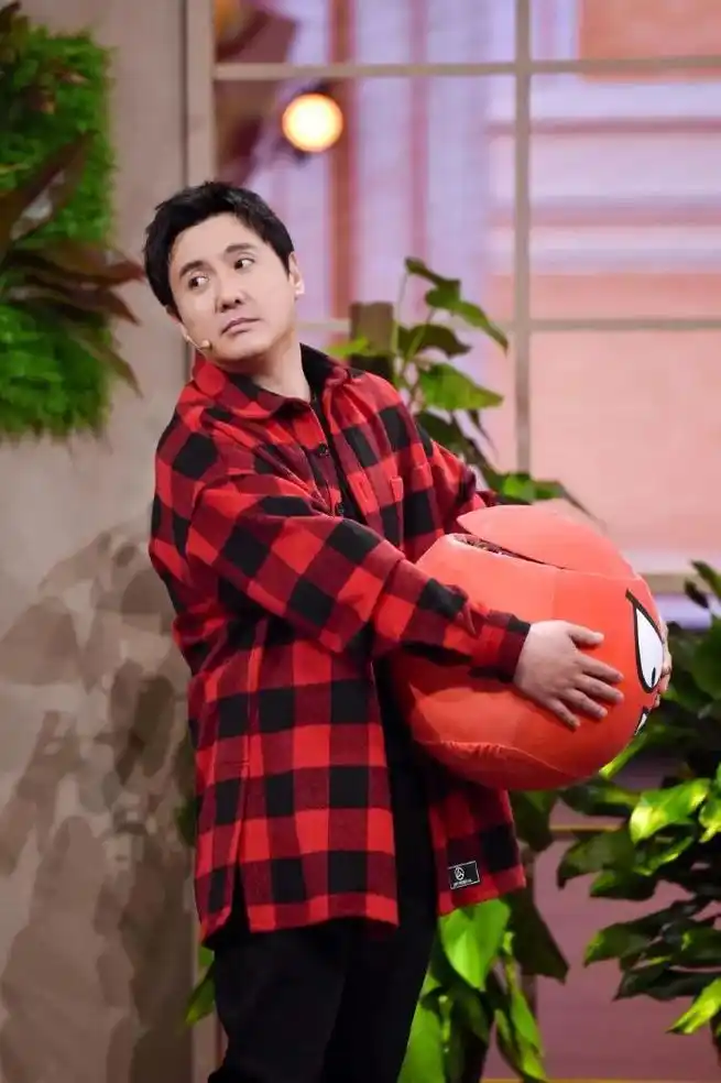 善恶到头终有报,44岁"败光路人缘"的沈腾,终于从神坛跌落了