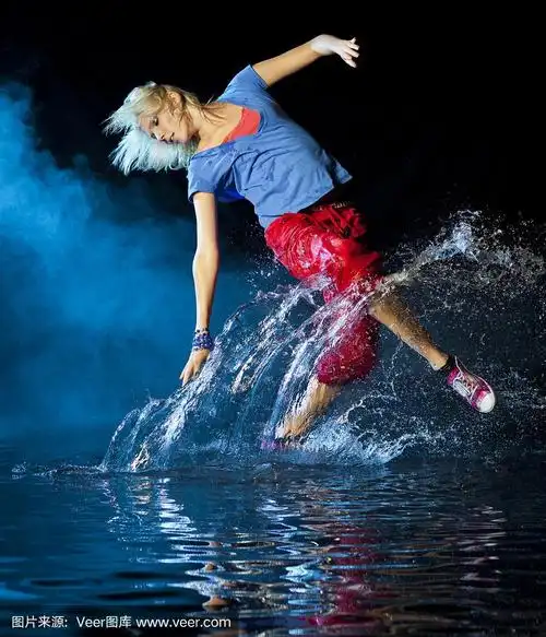 在水面上跳舞