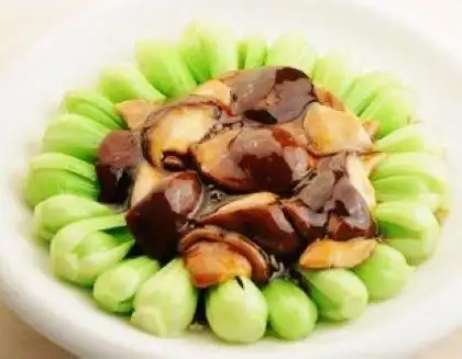 香菇菜心的做法 _菜谱大全_中国吃网