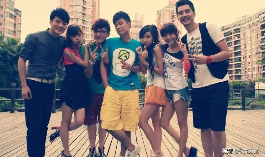 而和他一起成功的是同班同学陈赫.