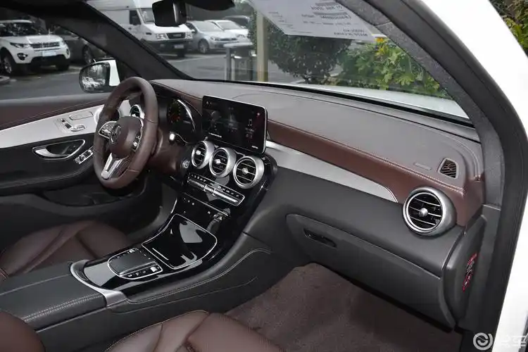 奔驰glc内饰-空间-动力-易车