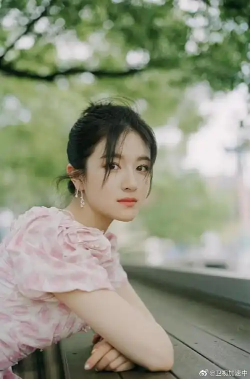 8岁摄影师拍的李兰迪周奇##528宝宝智趣欢乐汇