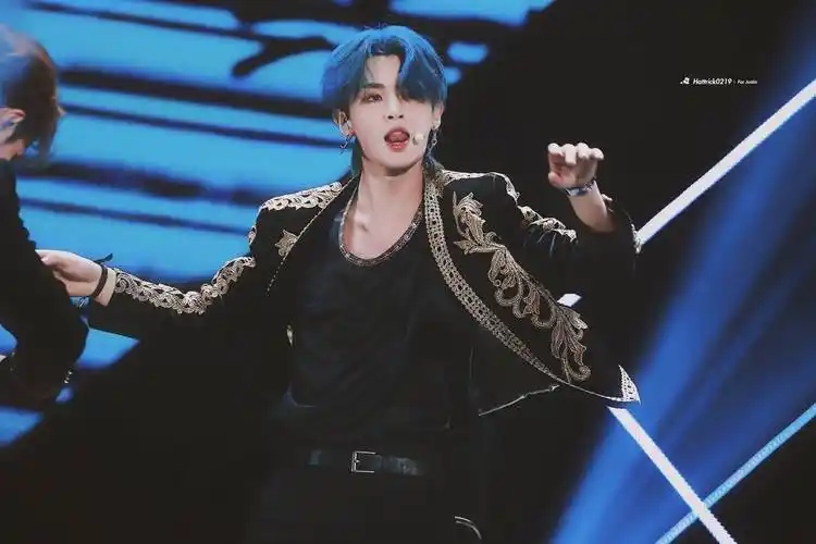 黄明昊 - 堆糖,美图壁纸兴趣社区