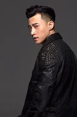 郑棋元(4月20-22日出演)     【焕树】王铮亮 ,亚森·铁木