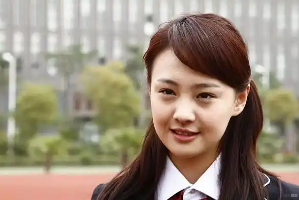 幽默的表演方式出圈|赵丽颖|张凯丽|黄晓明|娱乐圈|古力娜扎_网易订阅