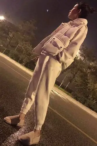 精神女生社会裤子快手网红同款女拼色宽松哈伦裤女生针织萝卜裤潮