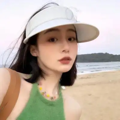 清新浪漫穿搭女生头像