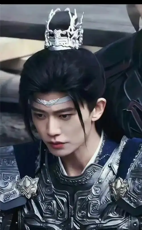 任嘉伦烈焰被网友辣评全员丑得不一般全剧杀马特风