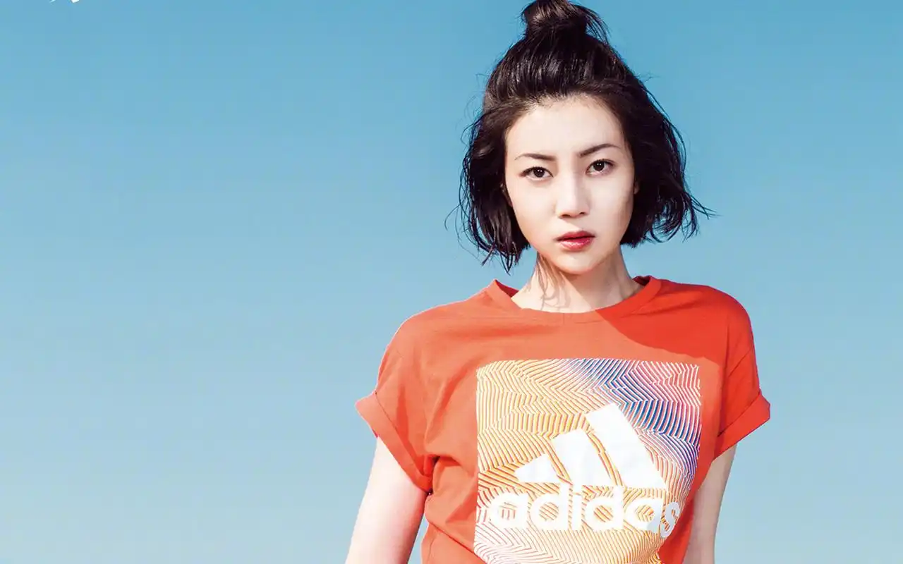 李溪芮运动写真图片桌面壁纸