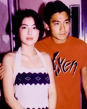 刘德华与40位顶级女星罕见合影