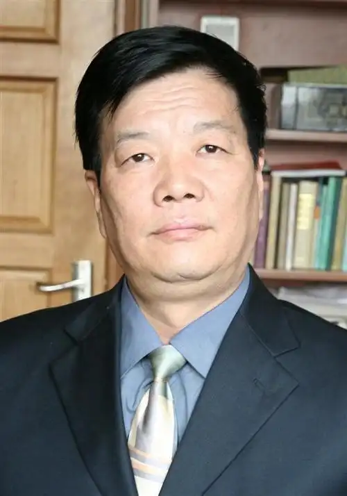 部编版五年级上册语文第13课(圆明园的毁灭)解析(王英琦的个人简介)