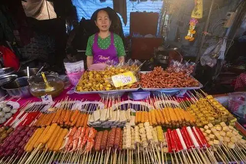 没钱又想创业年轻人18个首选小吃摆摊创业项目拿走不谢