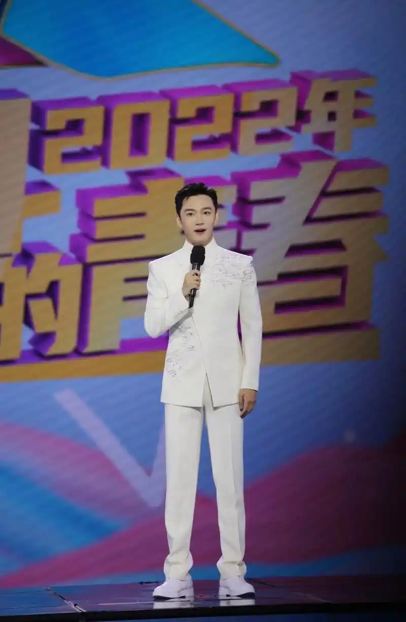 主持人张韬真正的青春无惧时光