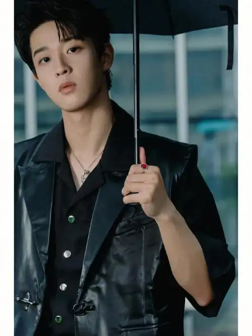 今日份帅哥图鉴吴宇恒