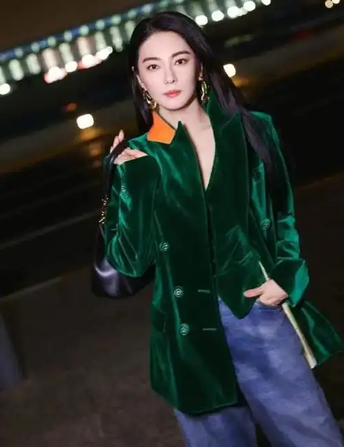 "又色又虎"张雨绮,36岁离婚两次,身边没男人不行!