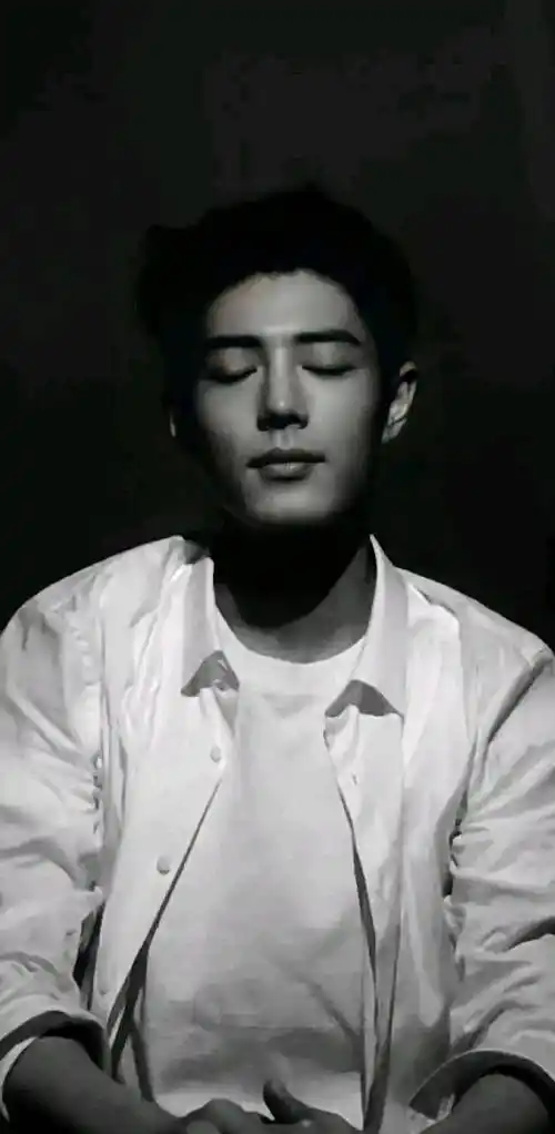 肖战在剧里喊她校校,剧外喊她那个女孩儿,这呼之欲出的事业心_顾魏