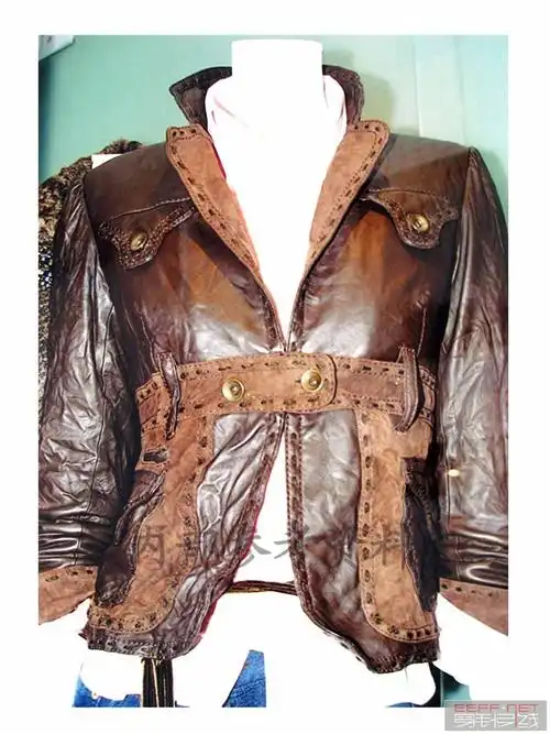 来自--荷兰2006年顶级流行时装秋冬橱窗照片 (300张图片)