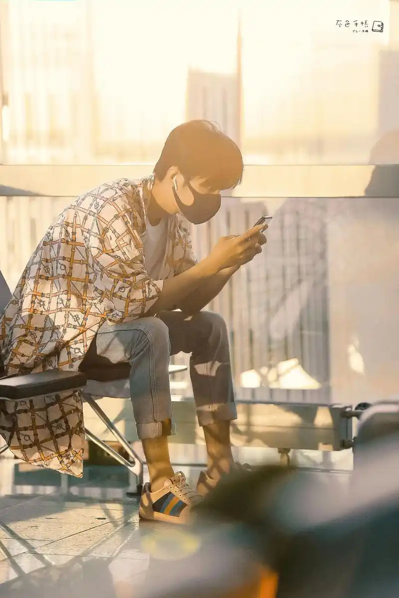 分享一个日系少年#肖战 #米兰时装周肖战 - 抖音