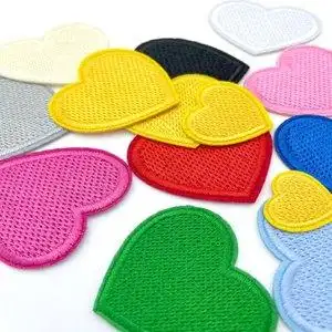 米白色衣服补丁贴米白色自粘爱心补贴时尚布贴羽绒服牛仔裤修补破