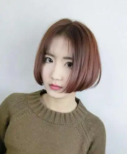 长脸的你还留着长发呢?几款波波头,让长脸女生更漂亮!