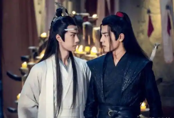 见到抹额那一刻,原谅我笑出了声_王一博_陈情_肖战