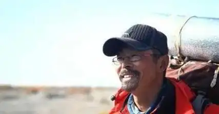 雷殿生徒步走遍中国第一人,没有直播和打赏,10年走了81000公里